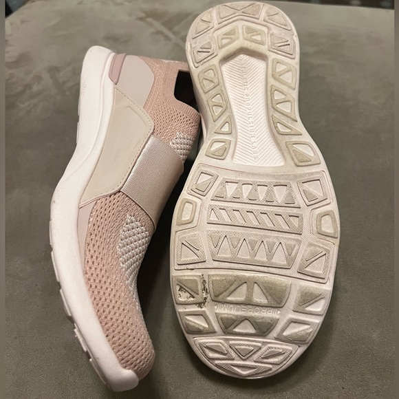 Women’s APL TechLoom Bliss Shoes, color rose dust/nude - Picture 4 of 4